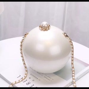 PEARL CLUTCH/SLING/EVENING BAG